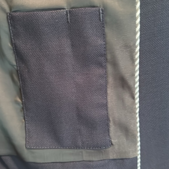 NWOT Mens Navy Blue utility blazer by Jos A Bank. 100% wool. Size 44 regular. - Picture 11 of 16